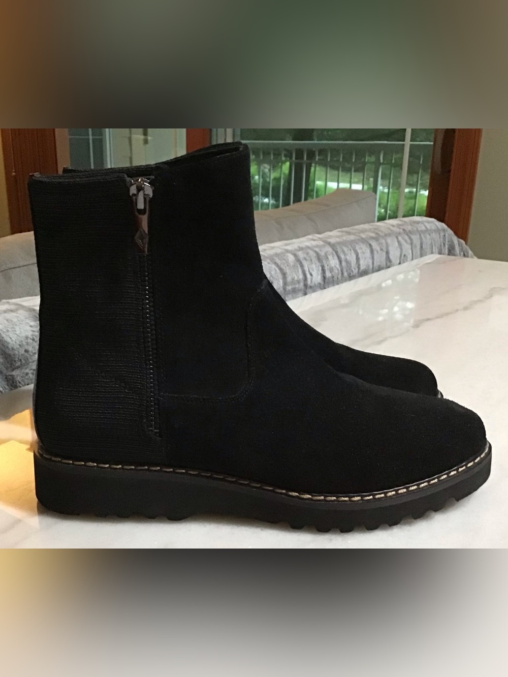 NEW Donald Pliner HPCARISACS 8 M Black Suede & Stretch Ankle Boots